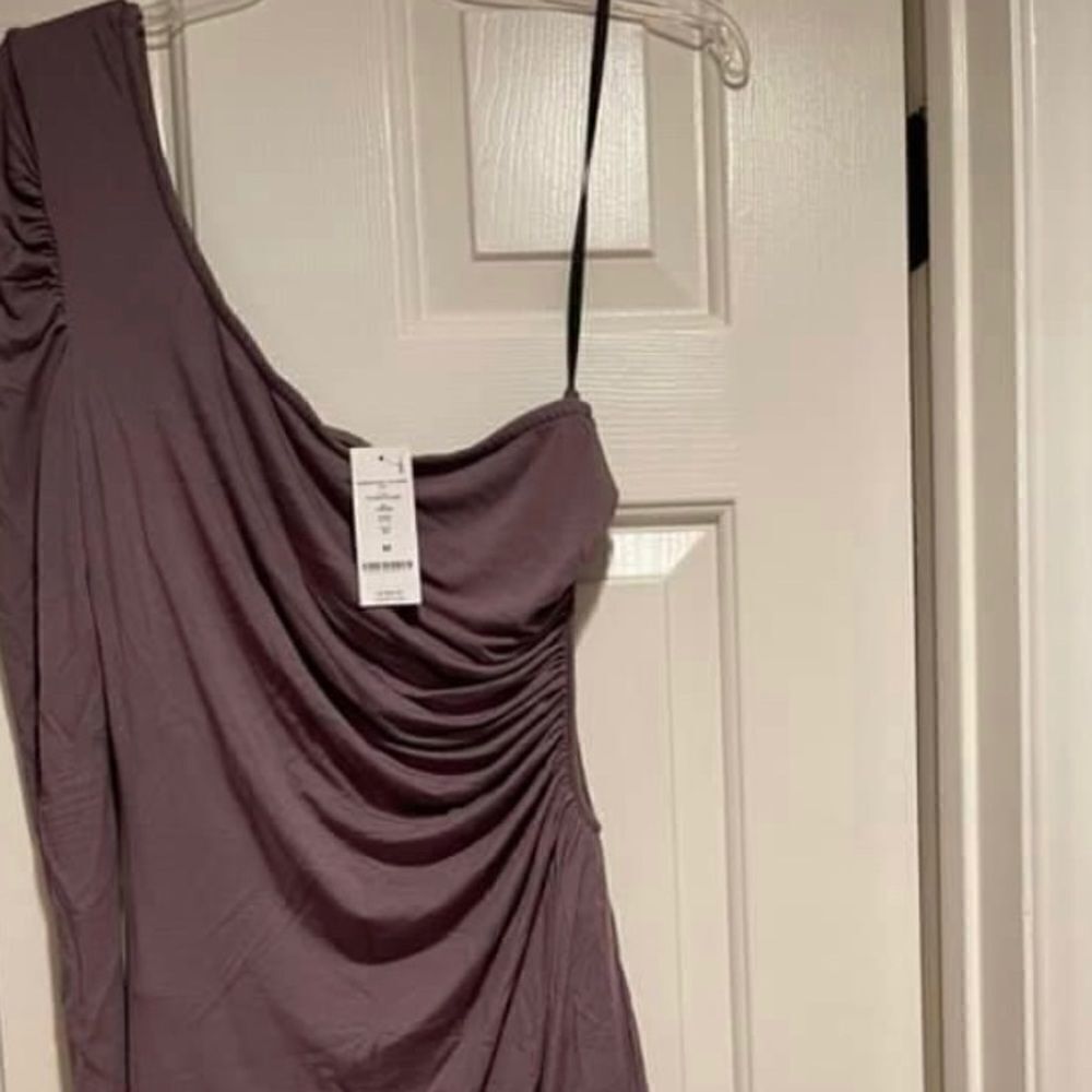 🎉1 hr sale 🎉One shoulder cocktail dress 👗 - Picture 2 of 5